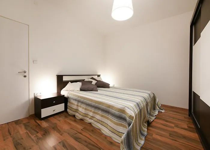 Becca Apartamento *